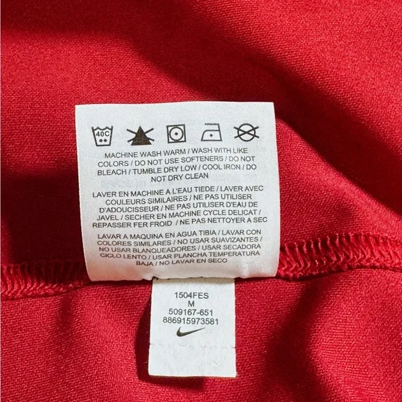 Nike Men's Polo Shirt in Rich Pink - Picture 4 of 4